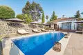 Haus 4 Schlafzimmer 266 m² Malaga, Spanien