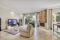3 bedroom house 217 m² Dos Hermanas, Spain