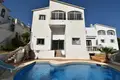 Haus 4 Schlafzimmer 306 m² Dos Hermanas, Spanien