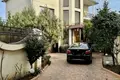 Maison 5 chambres 277 m² Lymanka, Ukraine