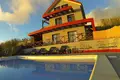 Villa 8 bedrooms 467 m² Calheta, Portugal
