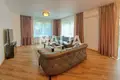 Casa 4 habitaciones 311 m² Riga, Letonia