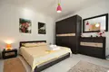 Casa 9 habitaciones 282 m² Budva, Montenegro