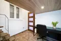 Квартира 4 комнаты 86 м² в Лодзи, Польша