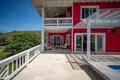 Haus 3 Schlafzimmer 272 m² Flowers Bay, Honduras