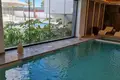 Mieszkanie 2 pokoi 98 m² Torrevieja, Hiszpania