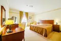 Hotel 607 m² in Opcina Privlaka, Croatia