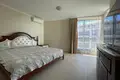 Mieszkanie 4 pokoi 117 m² Sweti Włas, Bułgaria