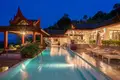 Villa 4 chambres 1 312 m² Ban Bang Thao, Thaïlande