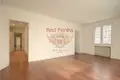 5 bedroom villa 1 300 m² Cecina, Italy