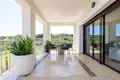 Mieszkanie 3 pokoi 230 m² Estepona, Hiszpania