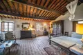 Propiedad comercial 613 m² en Grassina, Italia