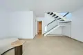 Villa de tres dormitorios 227 m² Alfaz del Pi, Španjolska