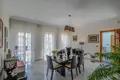 4 bedroom house 557 m² Dos Hermanas, Spain