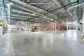 Almacén 3 habitaciones 4 000 m² en Fanipal, Belarús
