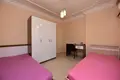 2 bedroom apartment 130 m² Mahmutlar, Turkey