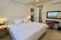 Appartement 2 chambres 107 m² Rafailovici, Monténégro