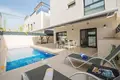 Villa de tres dormitorios 126 m² Formentera del Segura, Španjolska