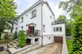 7 room house 354 m² Warsaw, Poland
