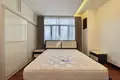Condo 3 rooms 190 m² in Sangkat Wat Phnom, Cambodia