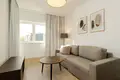 1 room apartment 37 m² in Warsaw, Poland