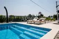 4 bedroom house 220 m² Icici, Croatia