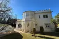 5 bedroom house 400 m² Artola, Spain