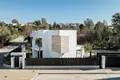 4-Schlafzimmer-Villa 538 m² Estepona, Spanien