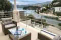 Villa 280 m² Zrnovo, Croatia