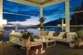 Mieszkanie 3 pokoi 167 m² Budva, Czarnogóra