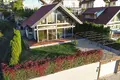Коттедж 3 спальни 172 м² Тиват, Черногория