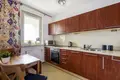 1 room apartment 34 m² in Warsaw, Poland