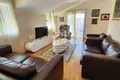 Barrio residencial Residential building with three apartments, Gorica C