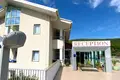 Commercial property 1 258 m² in Martinscica, Croatia