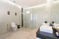 3 bedroom apartment 420 m² Si Sunthon, Thailand