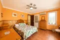 4 bedroom house 170 m² Dos Hermanas, Spain