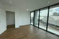 Büro 2 zimmer 130 m² in Tirana, Albanien