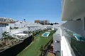 Mieszkanie 2 pokoi 93 m² Fuengirola, Hiszpania
