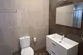 Apartamento 4 habitaciones  en Koinoteta Parekklesias, Chipre