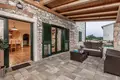 4 bedroom Villa 260 m² Umag, Croatia