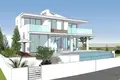 4-Schlafzimmer-Villa 342 m² Peyia, Zypern