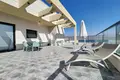 Residential quarter Sublime penthouse 5 pieces spacieux avec piscine privee terrasse vue mer et proximite immediate de la mer programme neuf petit immeuble recent pour clients exigeants