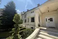 Особняк 10 комнат 640 м² София, Болгария