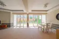 4 bedroom apartment 180 m² Aksu, Turkey