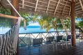 Condo 17 bedrooms 1 087 m² Roatan, Honduras