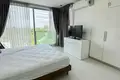 Condo 3 bedrooms  Na Kluea, Thailand