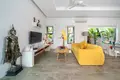 Villa mit 2 Schlafzimmern 120 m² Rawai, Thailand