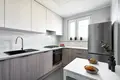 Mieszkanie 4 pokoi 63 m² Poznań, Polska