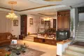 4 bedroom Villa 380 m² Collecorvino, Italy