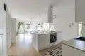 3 bedroom house 91 m² Helsinki sub-region, Finland